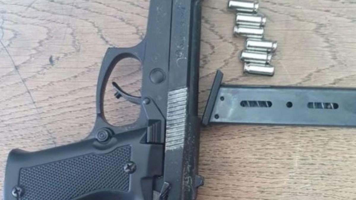 un-om-de-afaceri-roman--amenintat-cu-pistolul--de-catre-amantul-nevestei