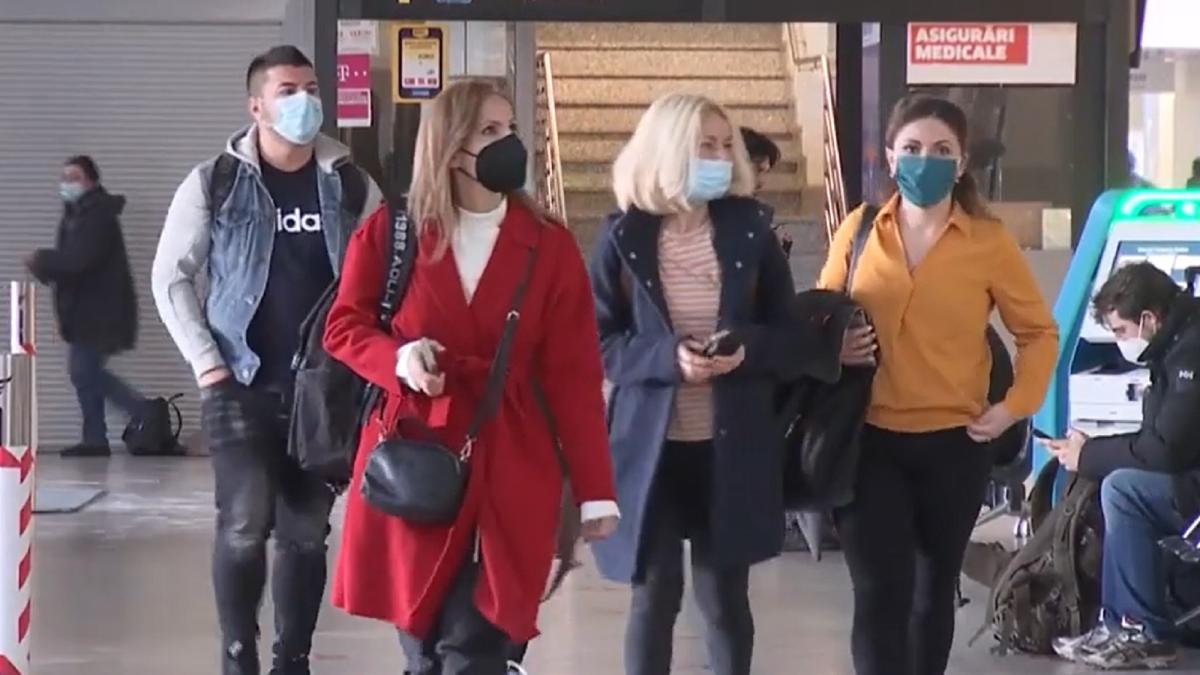 cati-romani-pierd-cursele-pentru-ca-nu-au-formularele-covid-bine-completate--sunt-10-000-care-trec-prin-otopeni-zilnic