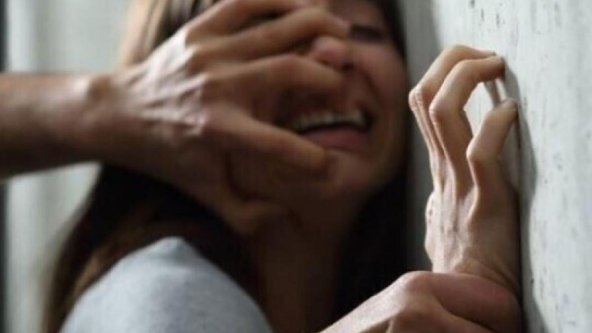 fetita-de-doar-10-ani--violata-de-propriul-tata-si-un-unchi--pedepse-grele-pentru-cei-doi-violatori--care-sunt-insa-in-libertate