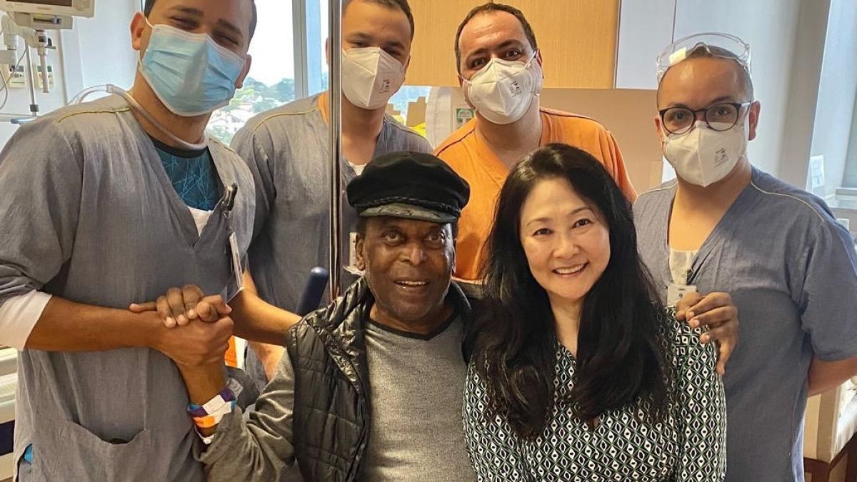 pele-iese-din-spital-iprc-ccprc-82nainte-de-craprc-ccprc-86ciun--anuntprc-ccprc-a6ul-faprc-ccprc-86cut-de-fiica-sa