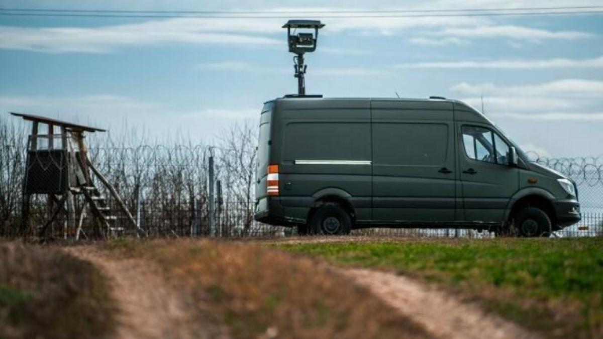 ungaria--sofer-roman--tras-pe-dreapta-si-dus-la-politie--barbatul-risca-sa-ajunga-la-puscarie