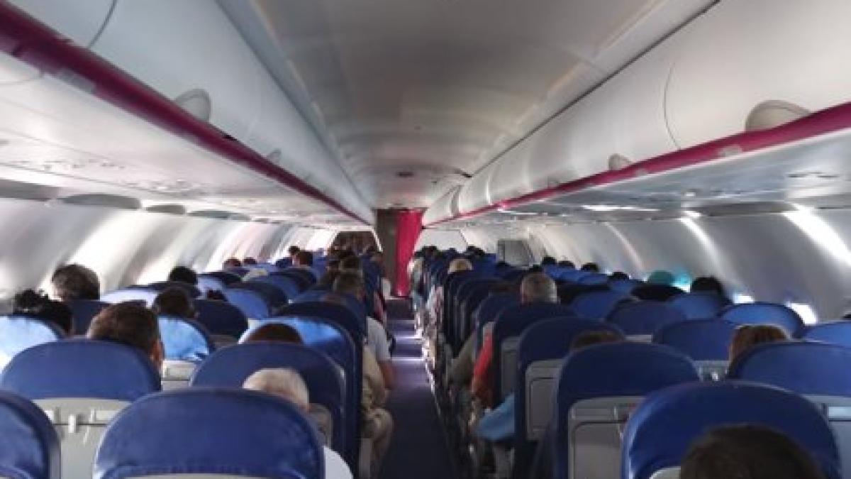 avionul-pe-cursa-bruxelles-iasi--deviat-pe-alt-aeroport-din-cauza-cetii--zeci-de-pasageri-au-fost-afectati