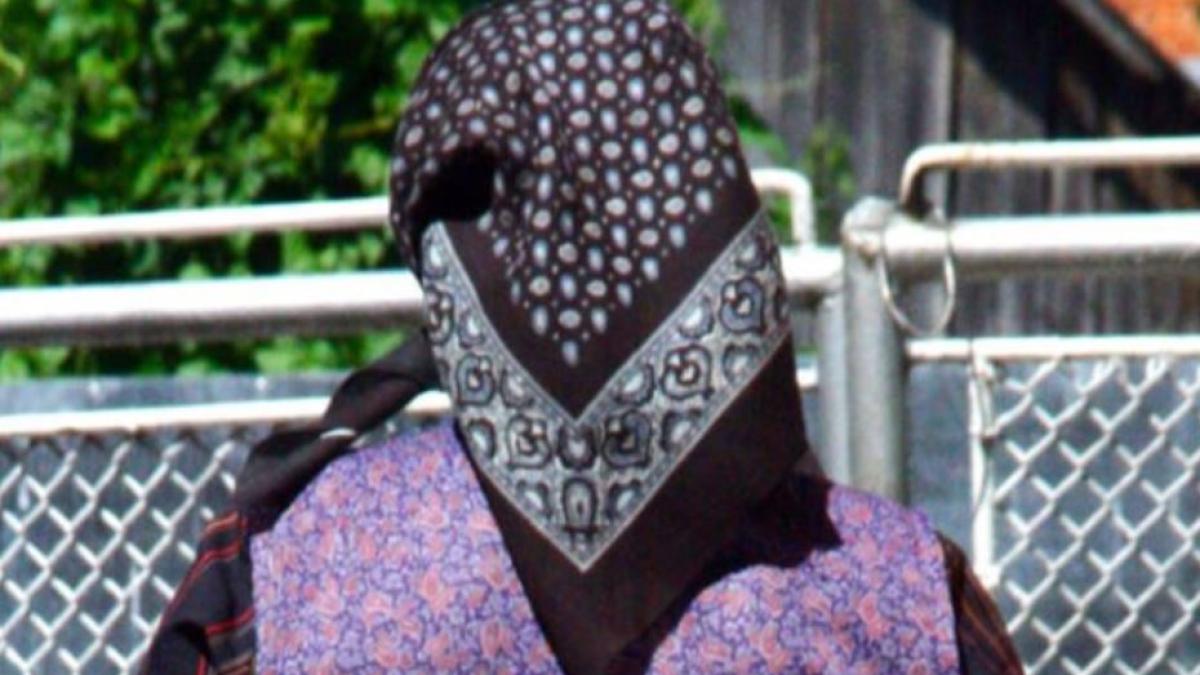 romanca--de-79-de-ani--jefuita--hotul-care-s-a-dat-drept-angajat-la-gaze-i-a-luat-toti-banii-din-casa