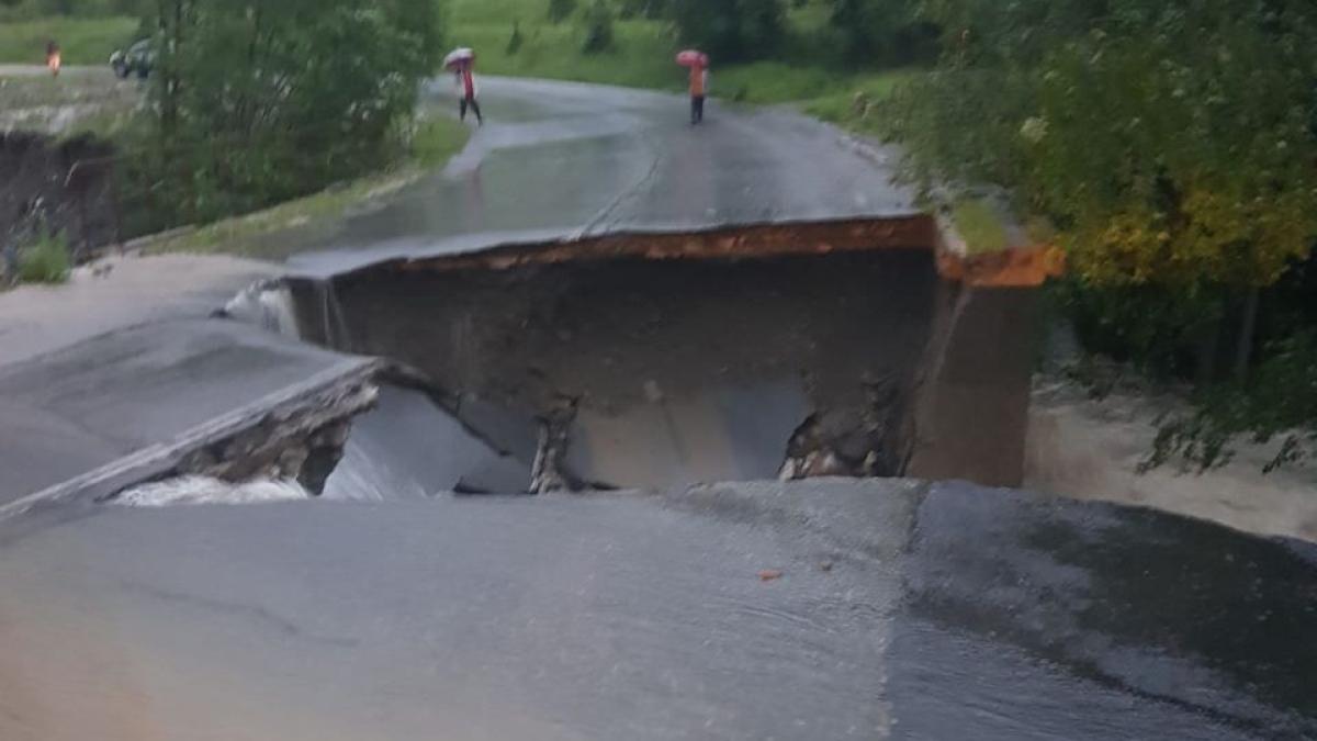 dn_66a_drum_national_prabusit_inundatii_viitura_fb