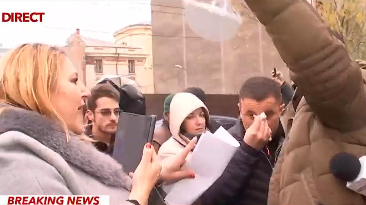 scandal-urias-la-parchet-unde-e-audiat-sotul-dianei-sosoaca--senatoarea-ajutor-chemati-salvarea-i-a-spart-capul