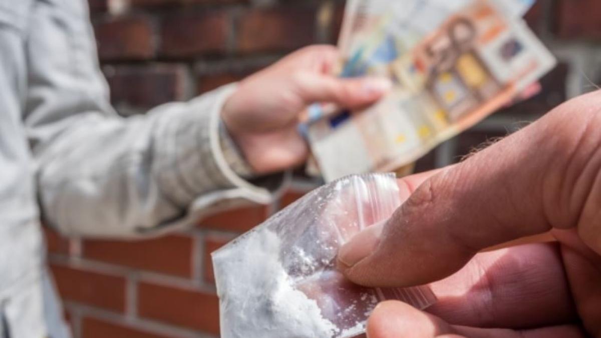 germania--un-roman--cautat-de-procurori--oprit-in-trafic--barbatul-retinut--salvat-de-prietena-sa-de-puscarie