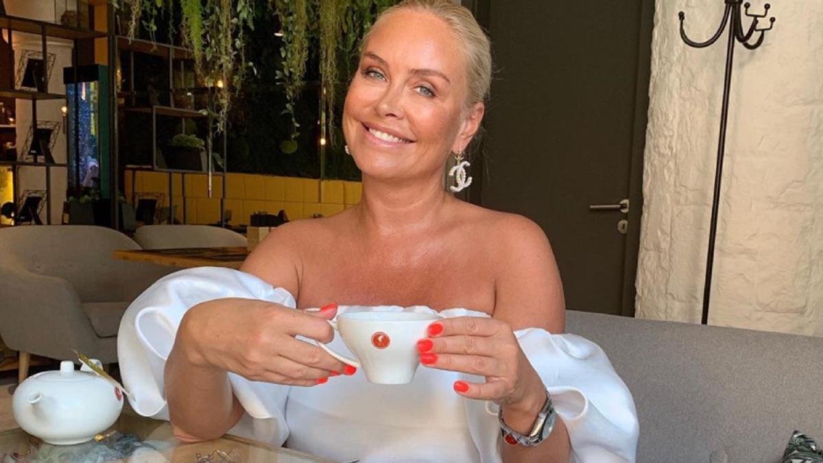 vica-blochina-a-recunoscut-ca-l-a-inselat-pe-victor-piturca