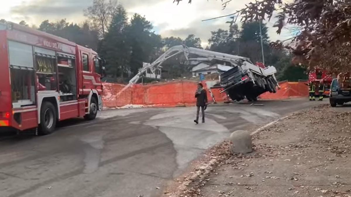 santier-muncitor-romn-mort-pompieri