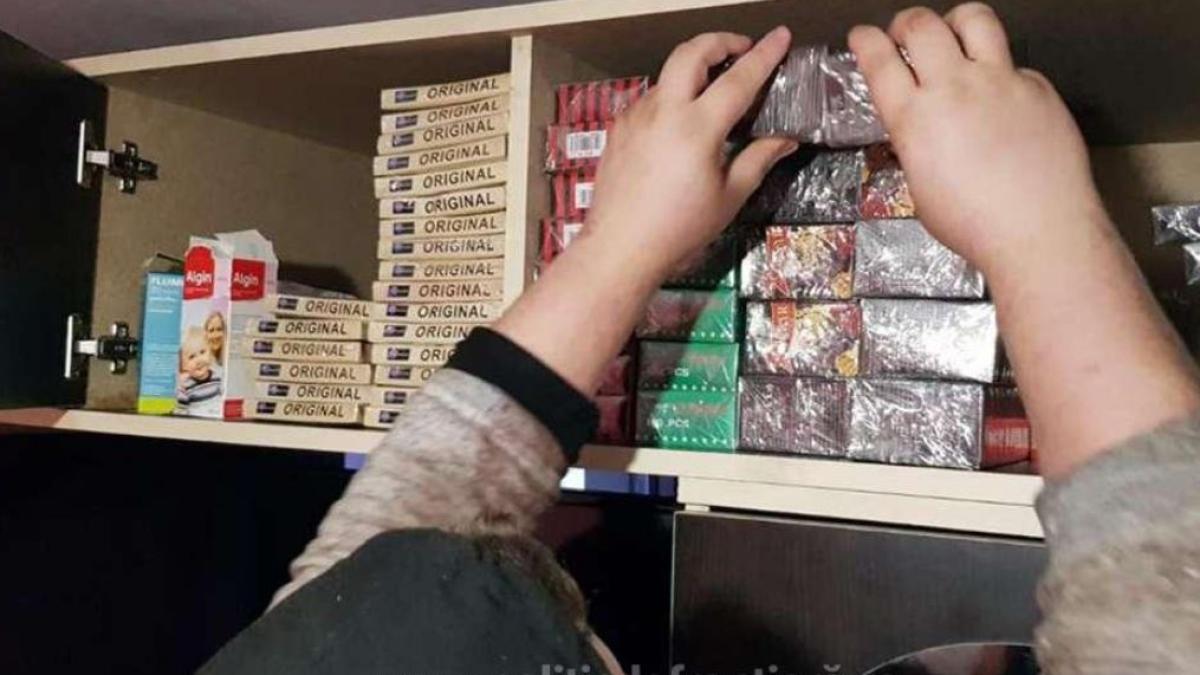 mii-de-articole-pirotehnice--descoperite-in-urma-unei-perchezitii-domiciliare-efectuate-pe-raza-judetului-olt