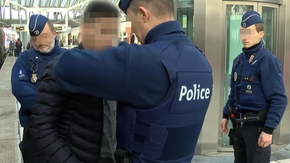 belgia--romanul-prins-dupa-greseala-majora-de-a-musca-dintr-un-morcov--condamnat