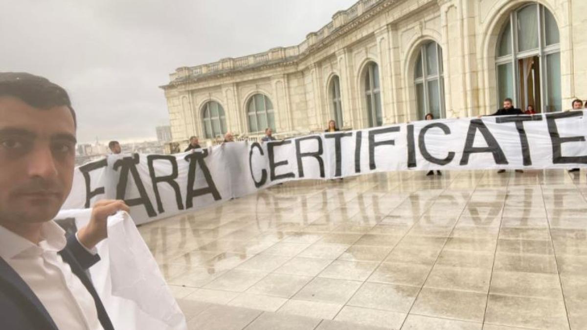 aur-vrea-sa-scoata--pe-21-decembrie--10-000-de-romanii-in-strada--se-anunta-un-protest-masiv-in-fata-parlamentului