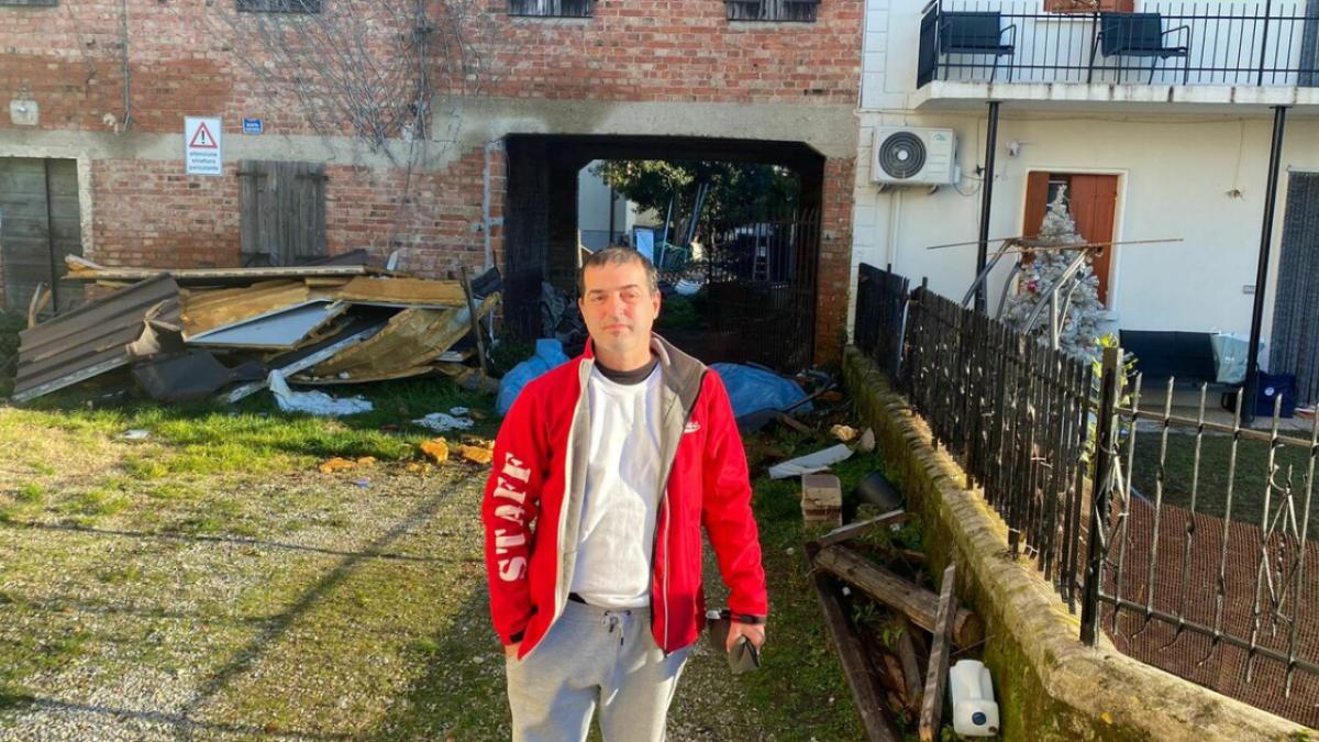 romani-itlia-acoperis-furtuna