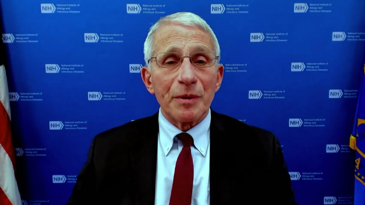 dr--anthony-fauci-de-sarbatori--ar-fi-mai-bine-sa-nu-invitati-acasa-rudele-nevaccinate