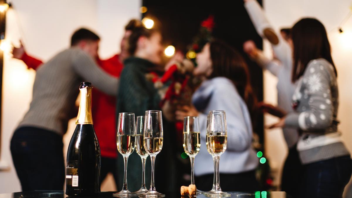 peste-700-000-de-romani-isi-sarbatoresc-onomastica-de-craciun