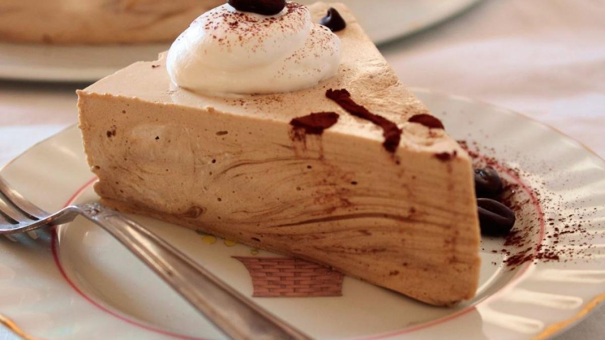 bavareza-cu-cafea--fara-faina-si-fara-unt--un-desert-spectaculos--pentru-masa-de-revelion---poza