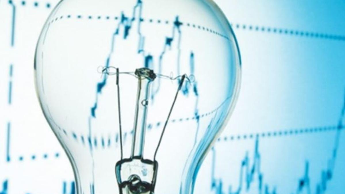 romanii--la-un-pas-sa-ramana-fara-curent--furnizorii-au-inceput-sa-trimita-notificari