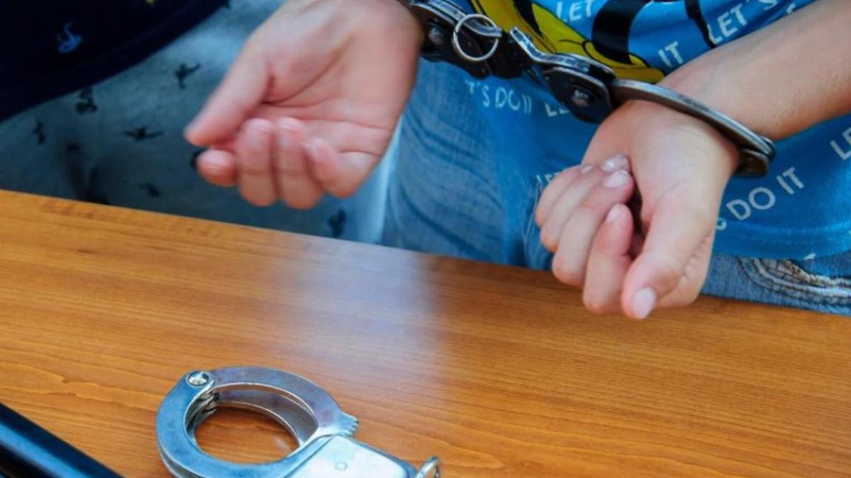 ungaria--un-roman-a-incercat-sa-deschida-mai-multe-conturi-bancare--folosind-un-act-fals-de-identitate--emis-in-spania