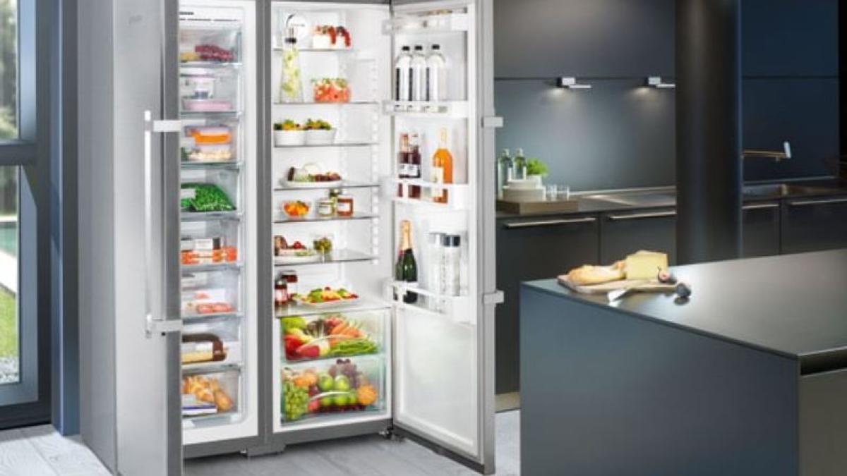 otetul-si-bicarbonatul--folosite-pentru-a-igieniza-si-elimina-mirosurile-din-frigider--pot-fi-inlocuite--un-remediu-natural-parfumat-te-va-cuceri