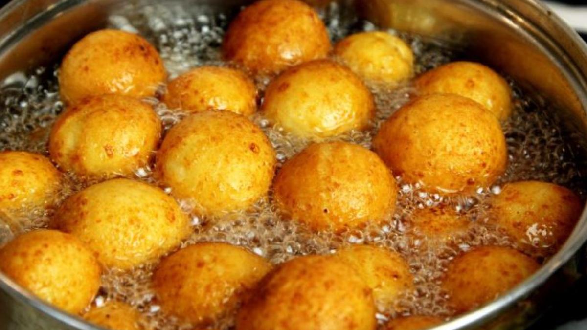 gogosi-delicioase--gate-in-cinci-minute--ai-nevoie-de-un-ou-si-un-mar-si-festinul-culinar-e-gata