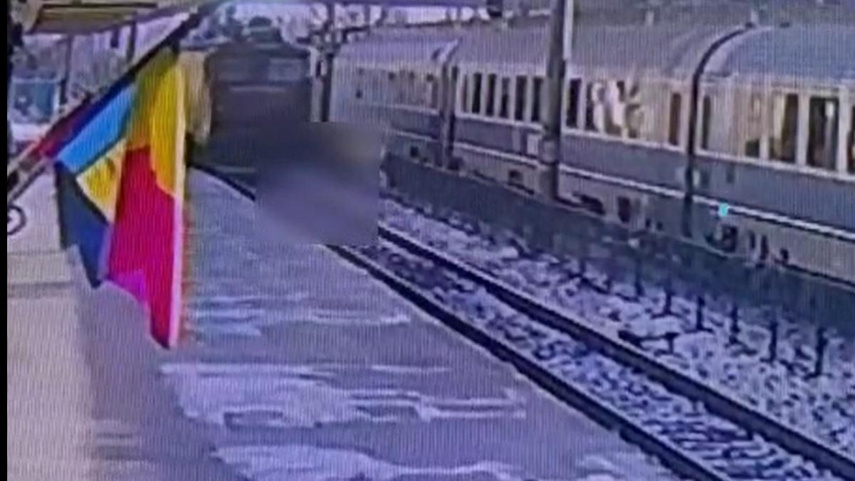 fetita-lovita-tren-gara-bacau