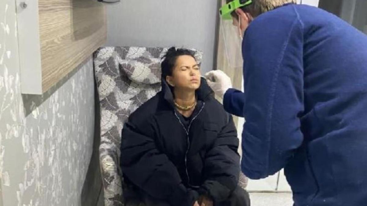 inna--testata-anti-covid-in-turcia--inainte-a-se-intoarce-acasa--renumita-interpreta-si-a-anulat-programul-din-istanbul