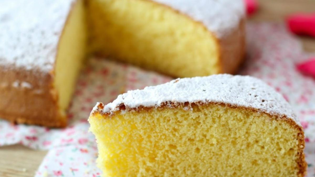 prajitura-rapida-din-3-ingrediente--fara-faina--fara-zahar-si-fara-lapte--o-portie-are-doar-120-calorii