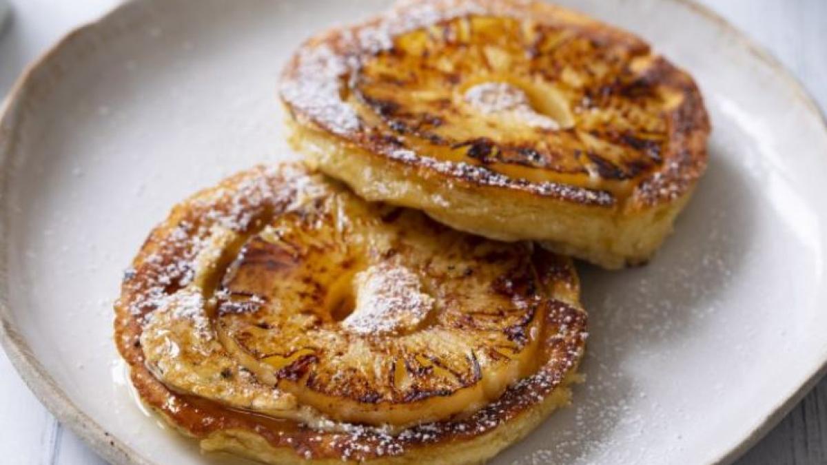 ananas-la-tigaie--un-deliciu-caramelizat-prc-c2prc-a0cu-aroma-de-scortisoara--care-iti-va-da-energie-pentru-o-zi-intreagaprc-c2prc-a0