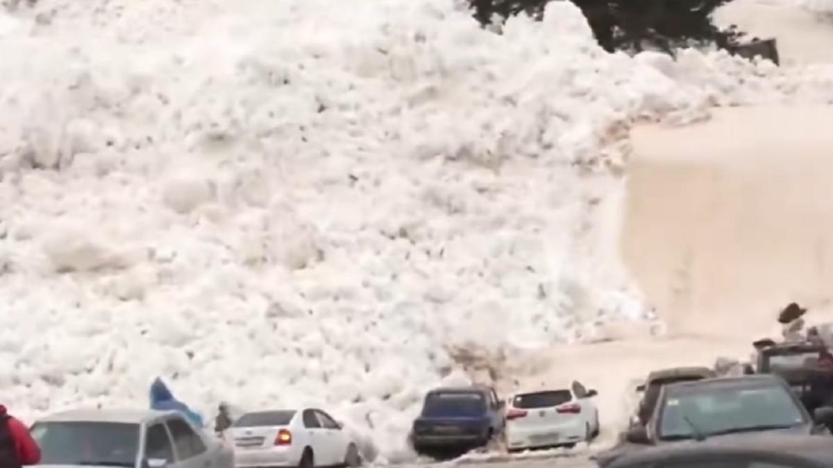 austria--unul-dintre-cele-mai-grave-accidente-produse-de-avalanse-cinci-morti