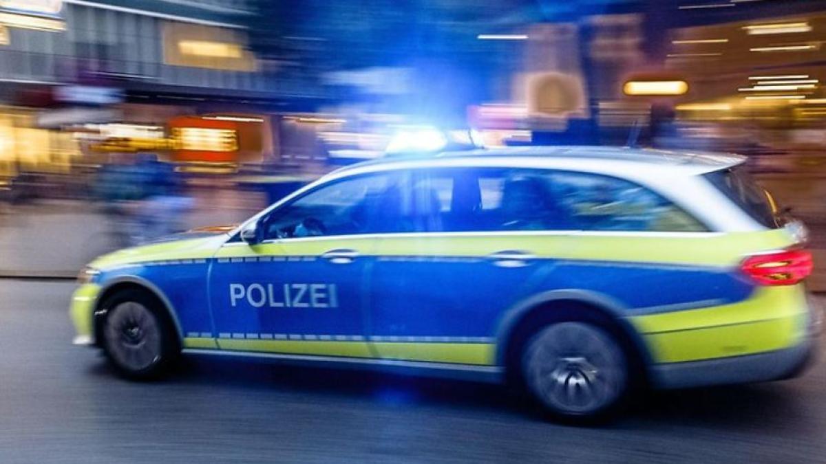 germania--adolescenta-romanca--tinta-hotilor-intr-o-gara--tanara-a-ramas-fara-smartphone