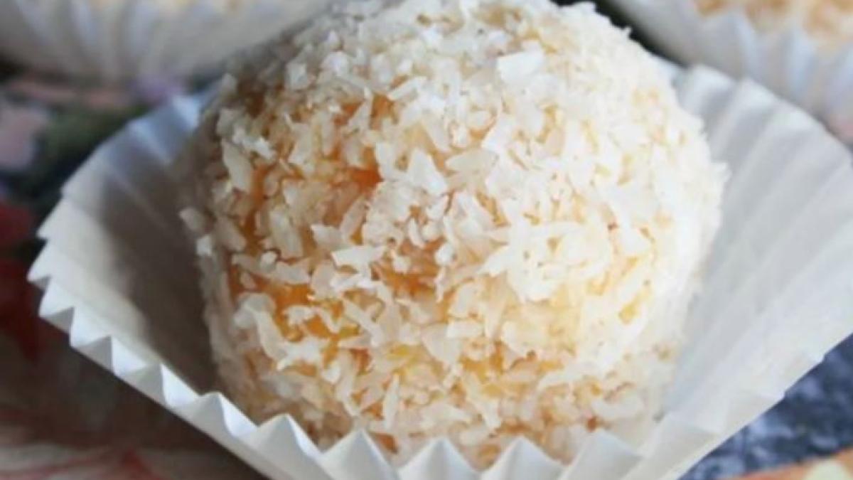 ciocolata-cu-dovleac-si-nuca-de-cocos--o-delicatesa-cu-adevarat-usoara