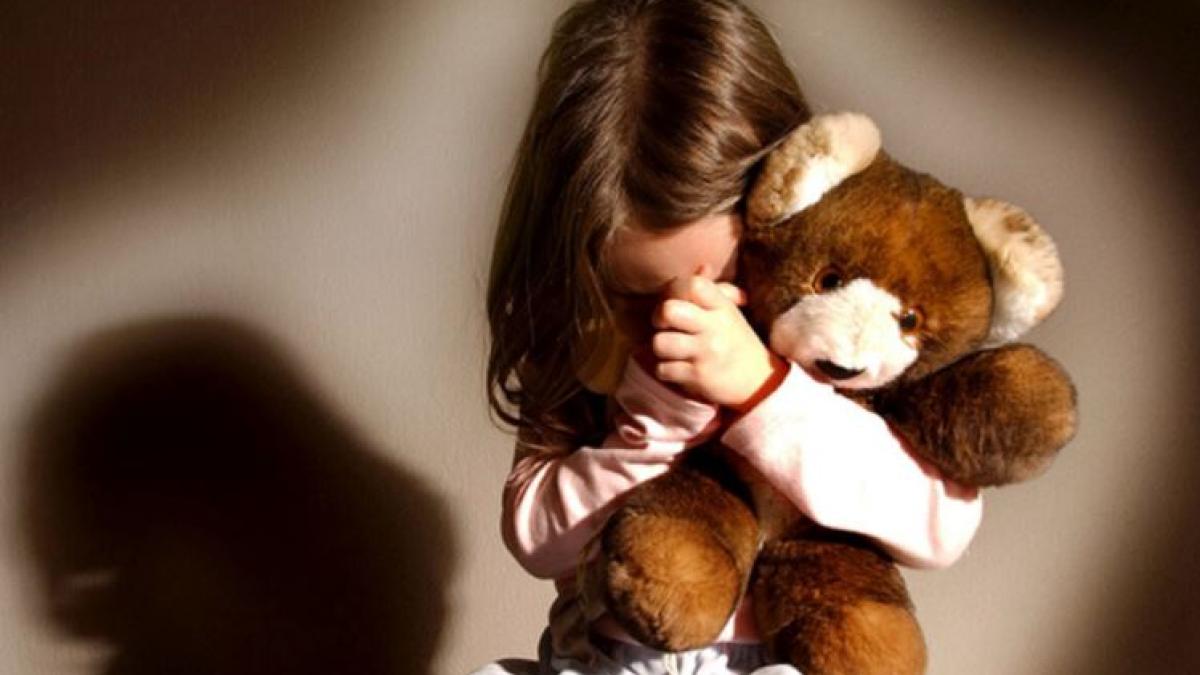 italia--moldovean--acuzat-ca-a-abuzat-sexual-o-minora--barbatul-era-prieten-cu-parintii-copilei-si-ramanea-singur-cu-victima-zile-intregi