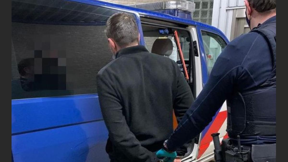 roman-salatat-autocar-olanda