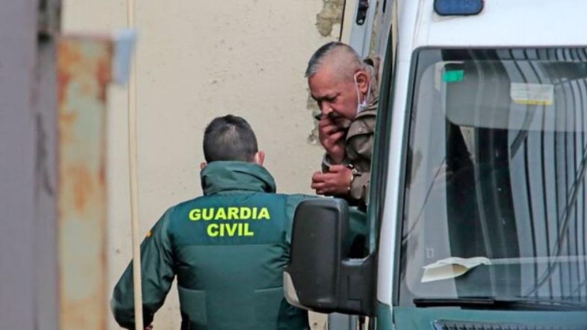 spania--un-roman-si-a-ucis-sotia-cu-mai-multe-lovituri-de-ciocan-in-cap--procuror-a-omorat-o-pentru-ca-s-a-saturat-sa-aiba-grija-de-ea