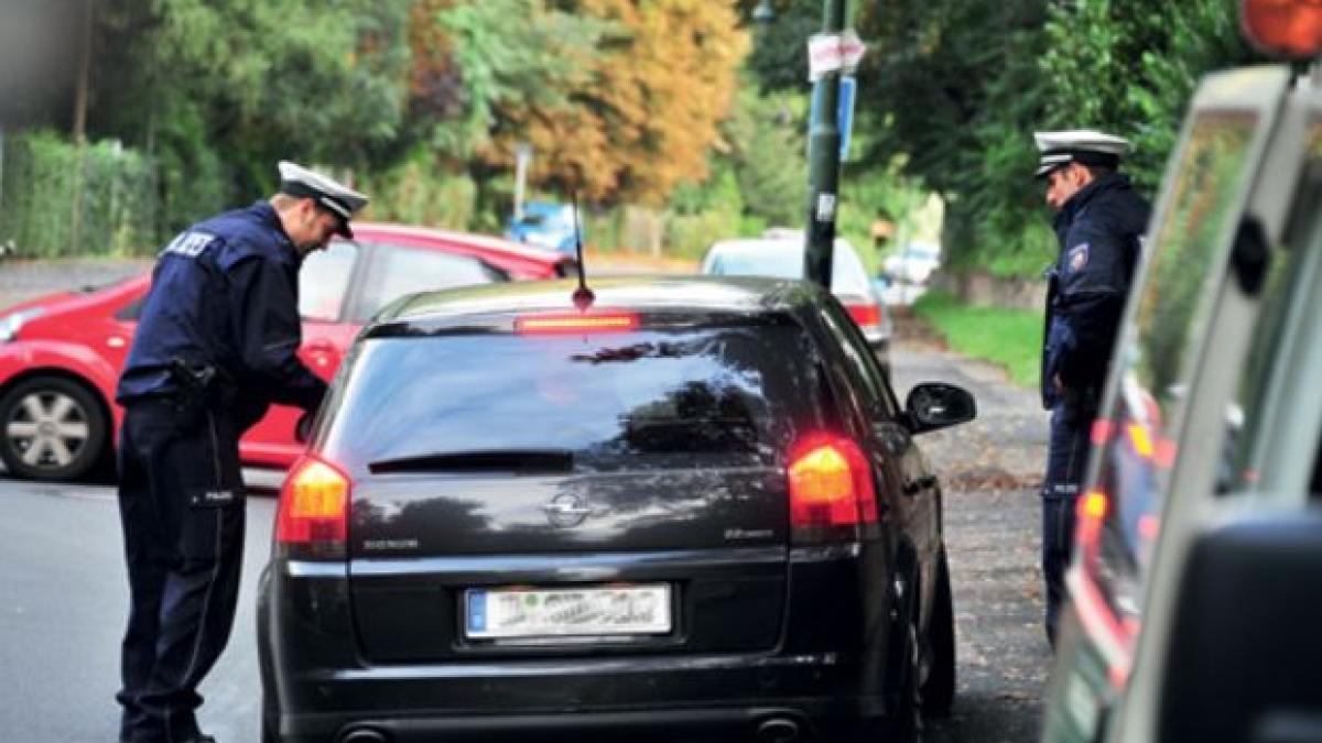 germania--tras-pe-dreapta-pe-autostrada--un-barbat-a-sarit-gardul-de-protectie-si-a-vrut-sa-fuga-de-politisti