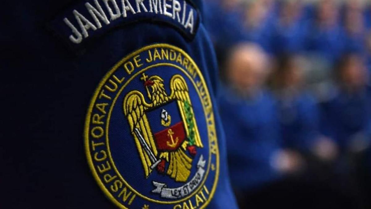 sapte-tineri-romani-si-au-imparti-pumni-si-picioare-dupa-un-conflict--izbucnit-pe-facebook