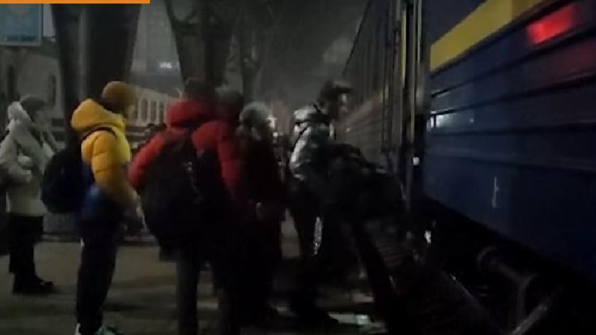 un-tren-cu-peste-800-de-refugiati-din-ucraina-va-ajunge--azi--la-bucuresti