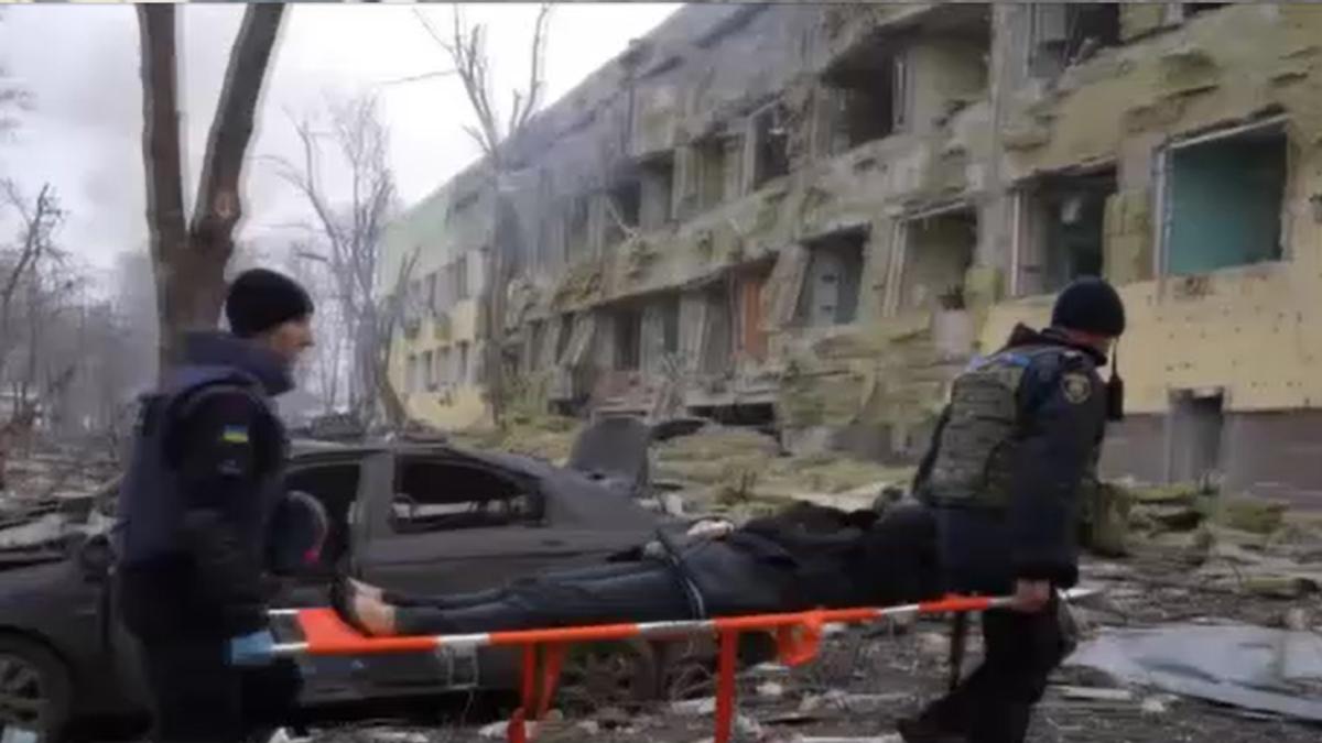 spital-mariupol-bombardat
