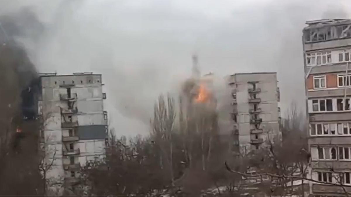ucraina--mariupol--bombardat-de-fortele-ruse-cu-peste-100-de-rachete-in-ultimele-24-de-ore
