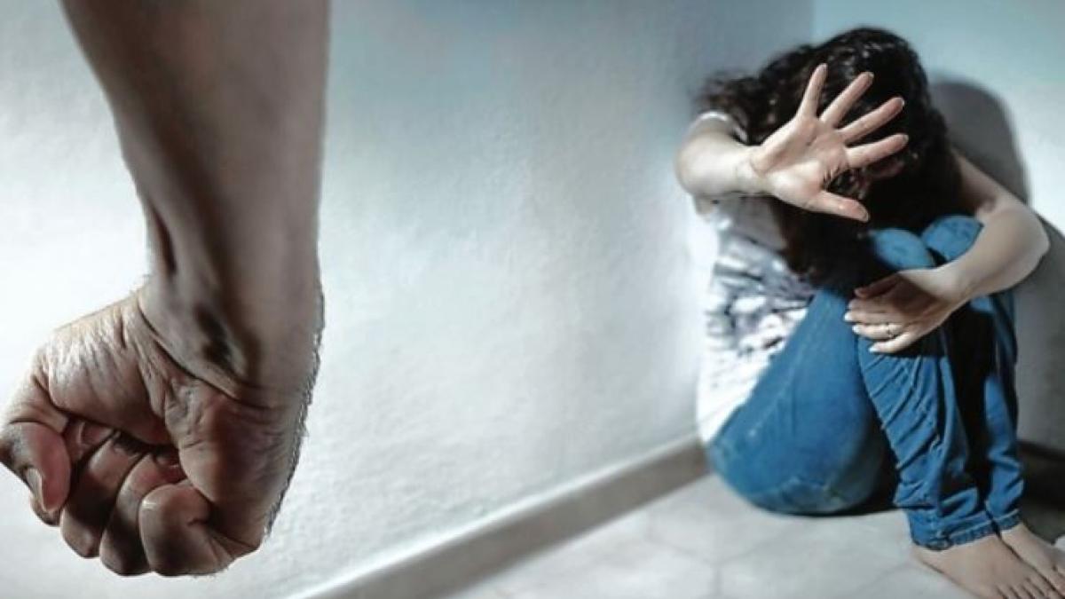 austria--romanca--amenintata-cu-moartea-de-sotul-violent--chiar-de-ziua-indragostitilor