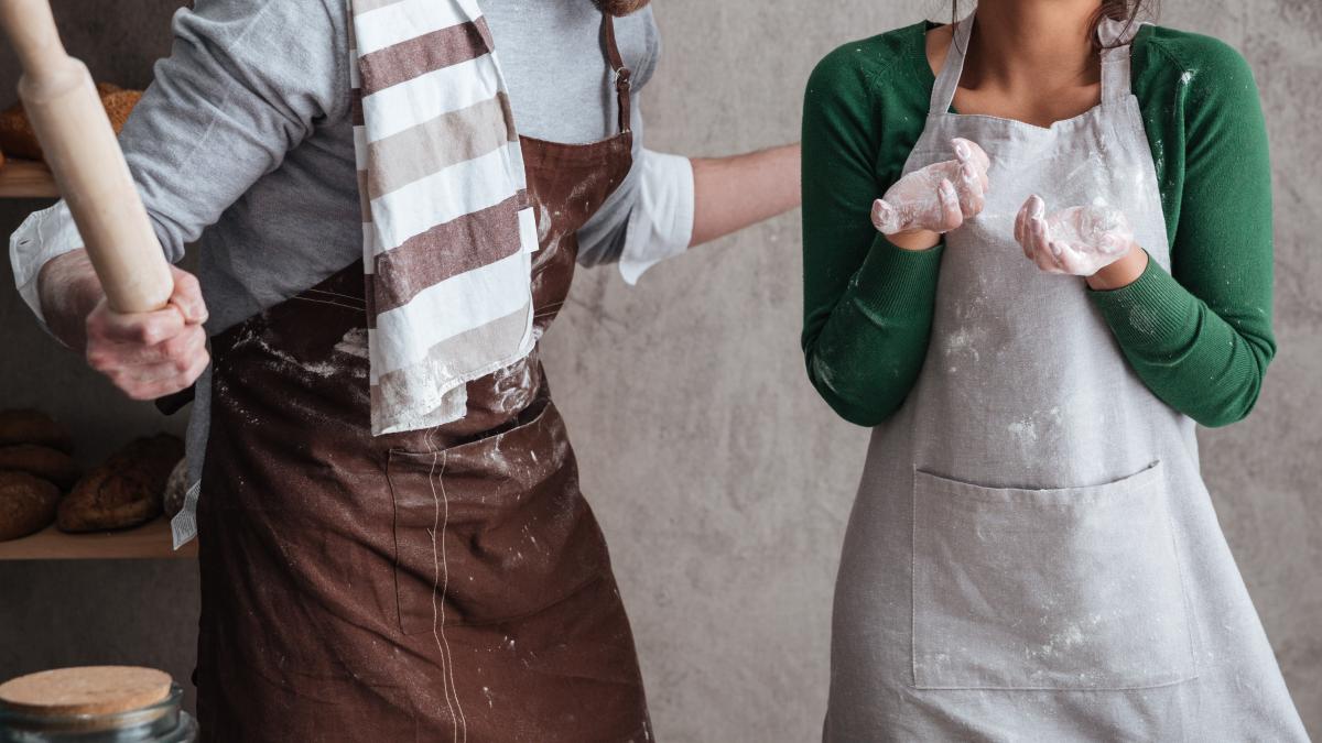 italia--o-romanca-il-acuza-pe-fostul-patron-de-maltratare-mi-a-aruncat-in-fata-o-bucata-de-aluat-de-paine