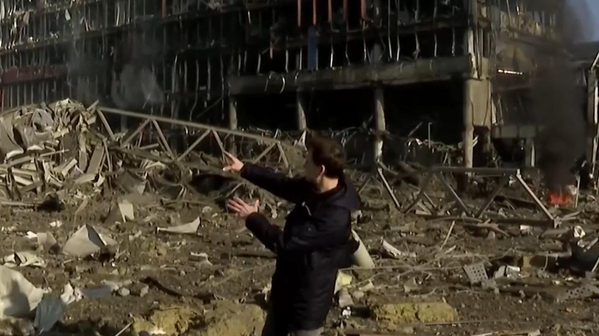 serviciul-de-securitate-al-ucrainei-tiktoker--care-a-postat-un-videoclip-cu-locatia-armatei-la-kiev--retinut