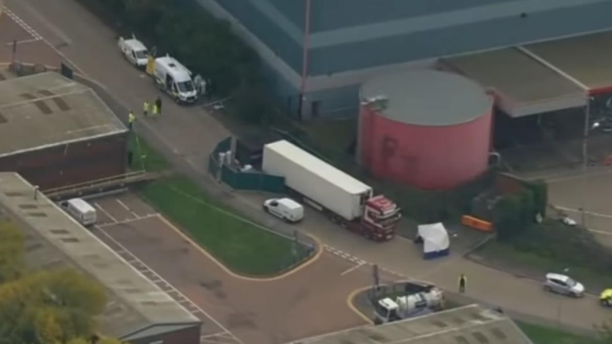 marea_britanie_londra_tir_camion_frigorific_39_persoane_moarte