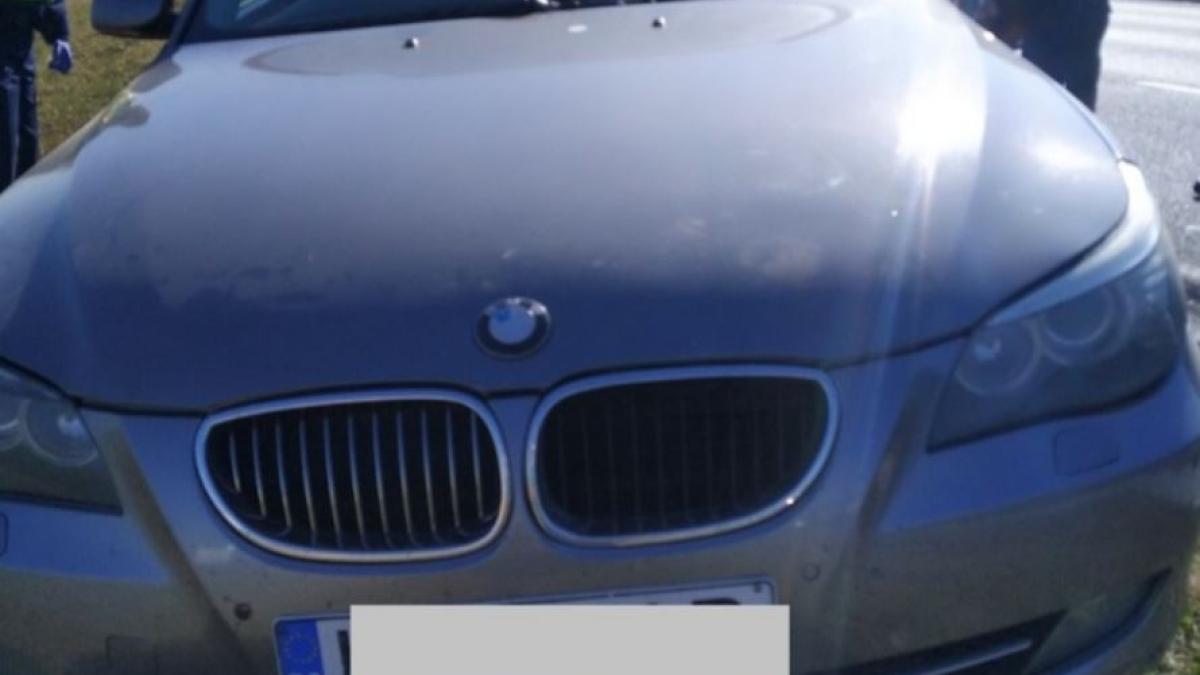 ungaria--roman--urmarit-ca-n-filme-pe-autostrada-m1--barbatul-a-sarit-din-masina-si-a-luat-o-la-fuga-printre-automobile