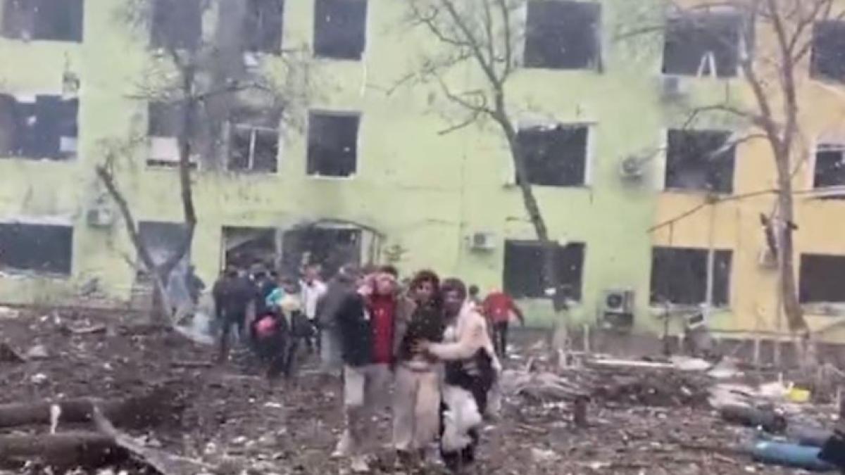 personalul-medical-si-pacientele-dintr-o-maternitate-din-mariupol--rapiti-de-rusi--primar--ii-vom-ajuta-sa-se-intoarca-acasa