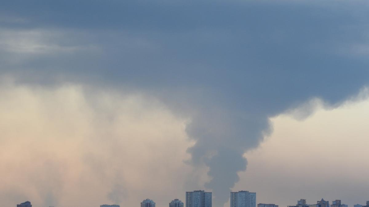 rusia-anunta-ca-si-va-reduce-drastic-activitatea-militara-din-zona-kievului--ucraina-confirma-retragerea-trupelor