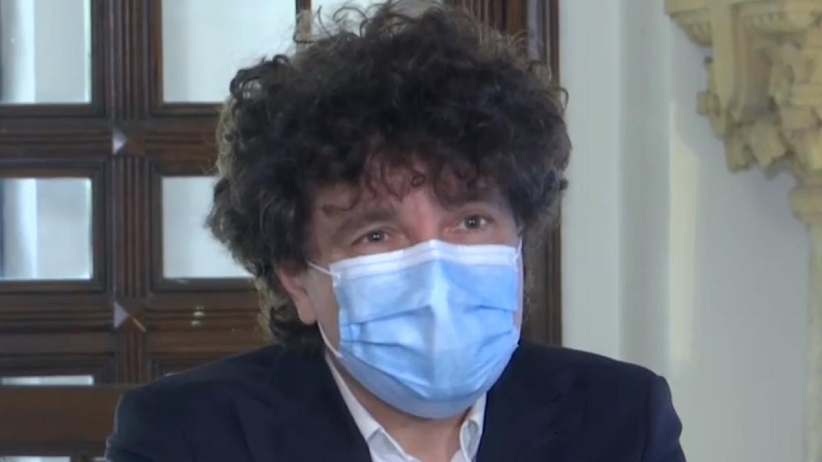 nicusor-dan--intrebat-de-tunsoare--prc-e2prc-80prc-9esa-facem-un-sondaj-sa-vedem-daca-trebuie-sa-ma-tundprc-e2prc-80prc-9d