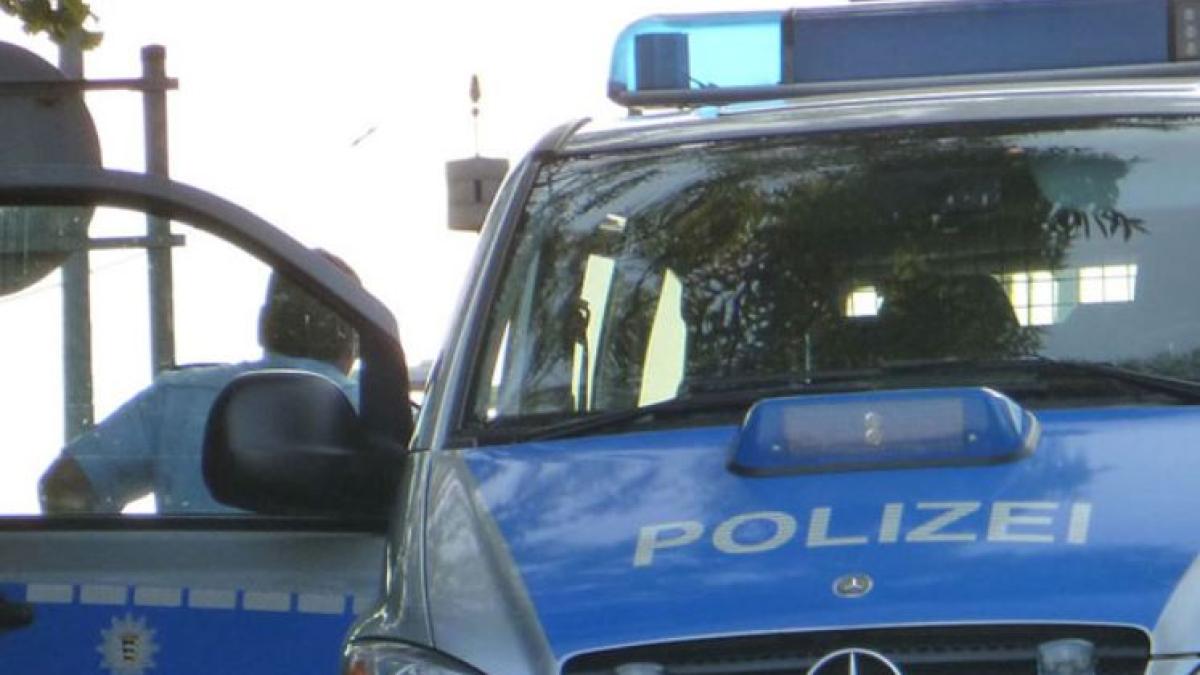 germania--romanca--prinsa-dupa-ce-a-jefuit-o-farmacie--complicele-ei-a-fugit-cu-prada-de-3000-de-euro