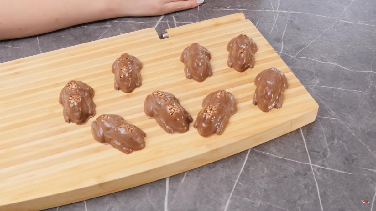 broscute-de-ciocolata-1