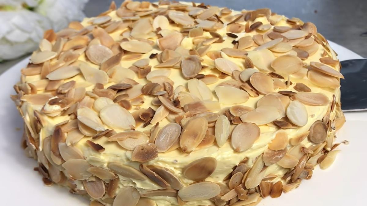 placinta-bavareza-cu-mere--suculenta-si-cremoasa--care-a-innebunit-internetul-simpla-si-usor-de-facut