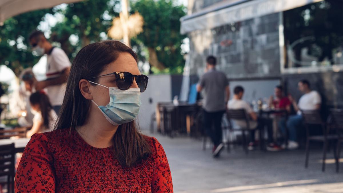 spania-renunta-la-masca-de-protectie-in-aer-liber--de-saptamana-viitoare